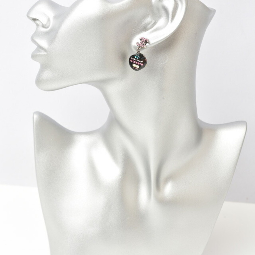 CHANEL Authentic Black Logo Earrings - Picture 3 of 6